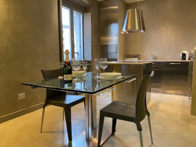 Spacious & Elegant Apartment Near Corso Como - Maroncelli Milan Exterior photo