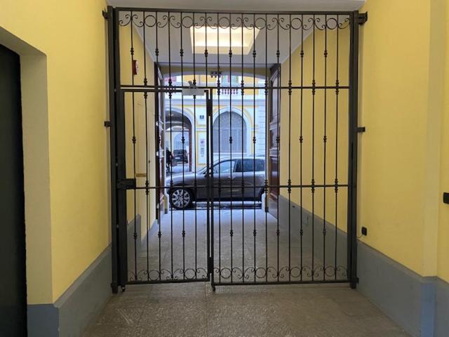 Spacious & Elegant Apartment Near Corso Como - Maroncelli Milan Exterior photo